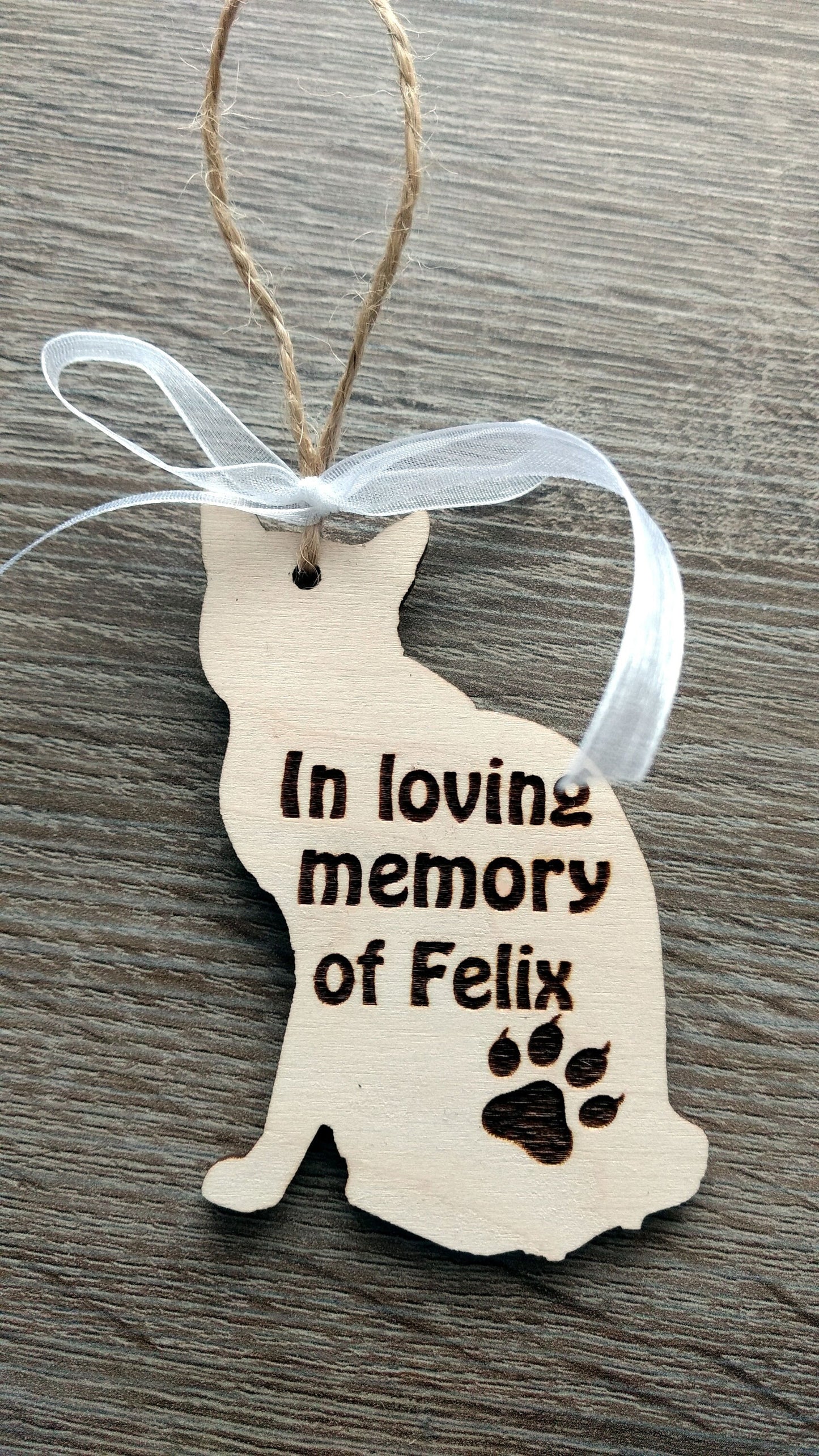 Wooden pet memorial ornaments cat dog bone gift paw personalized decoration