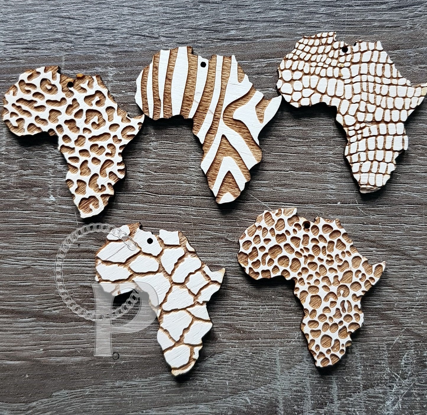 10 x shapes plain birch wooden Africa animal pattern engraved shapes for jewelry earrings making laser cut crafts