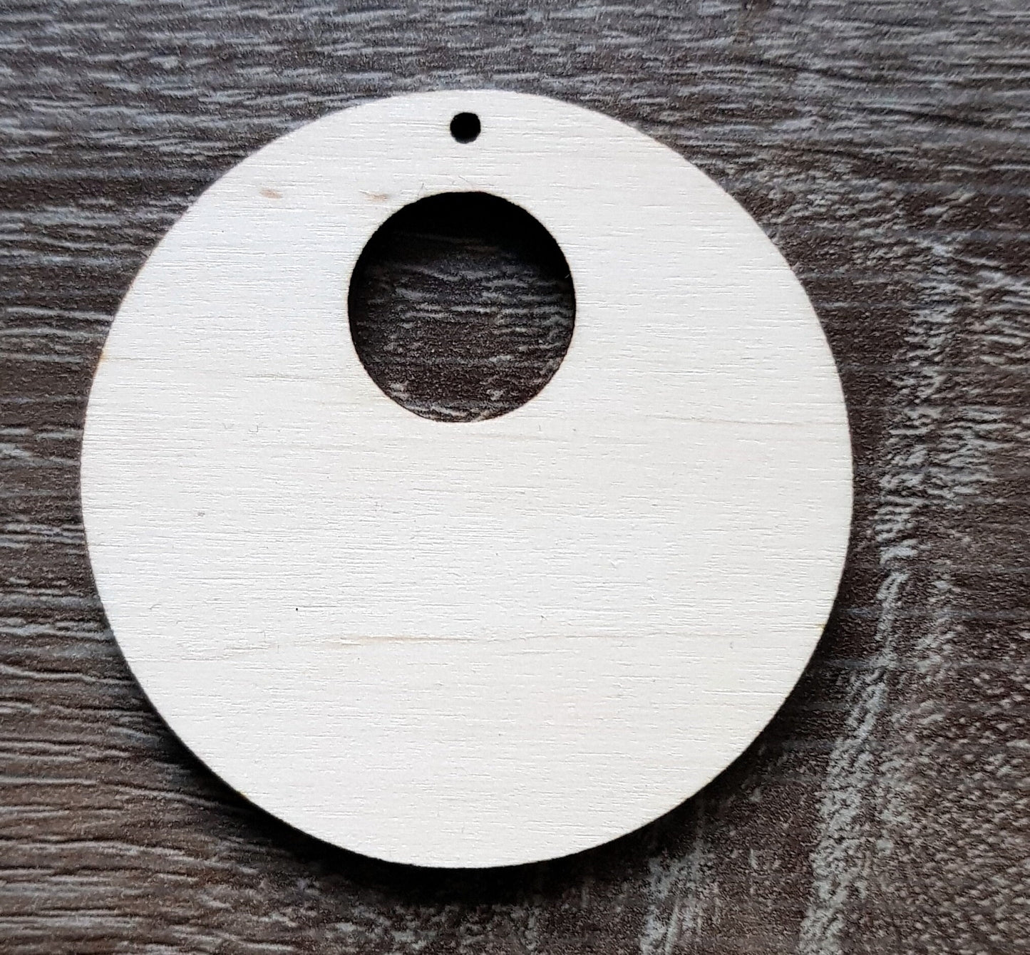 10 x plain birch wooden shapes for jewelry earrings making circle laser cut tags crafts decoupage Free postage