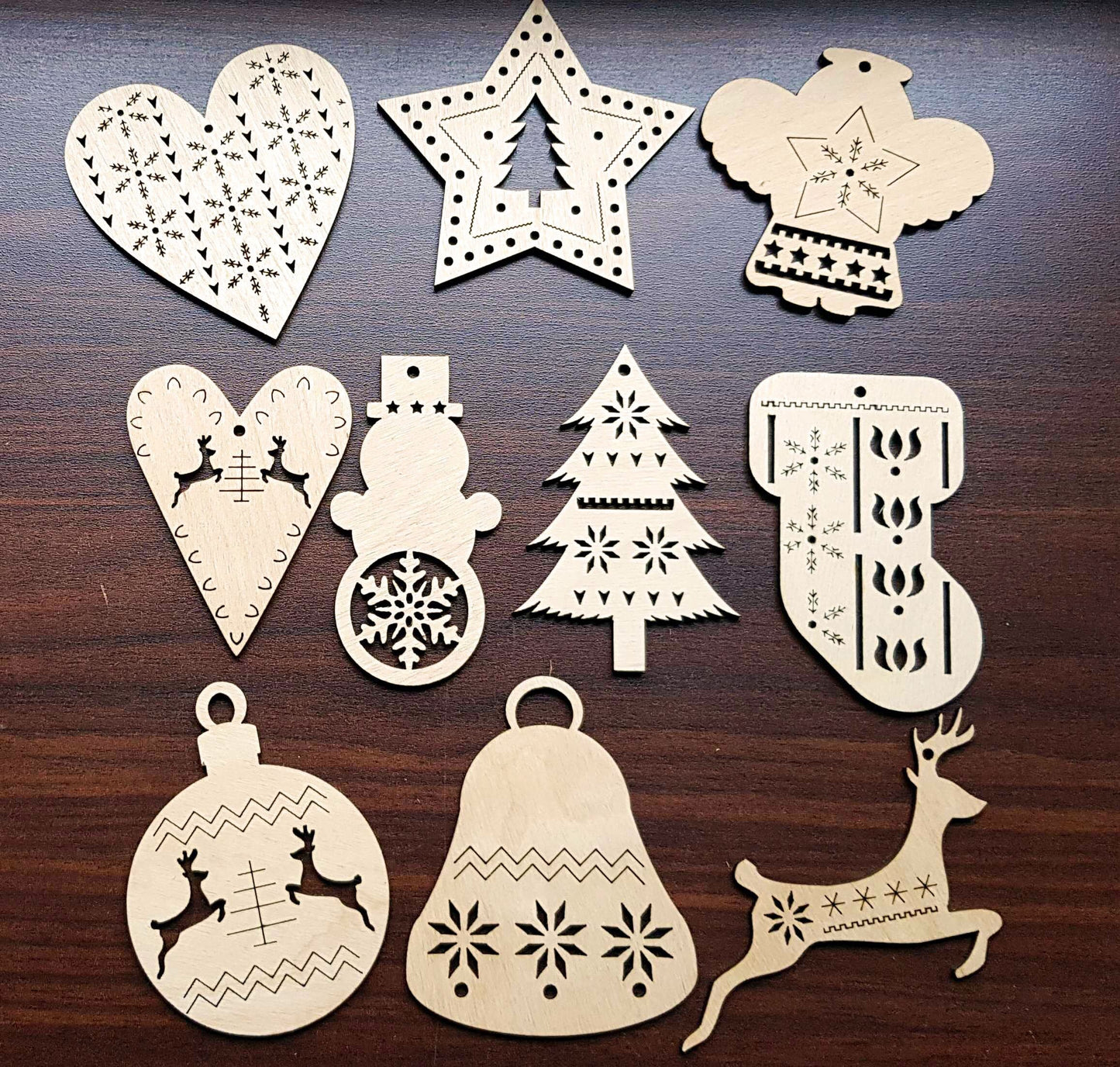 Wooden Christmas ornaments Nordic Scandi simple natural wood crafts decoration 10 pieces wood laser cut