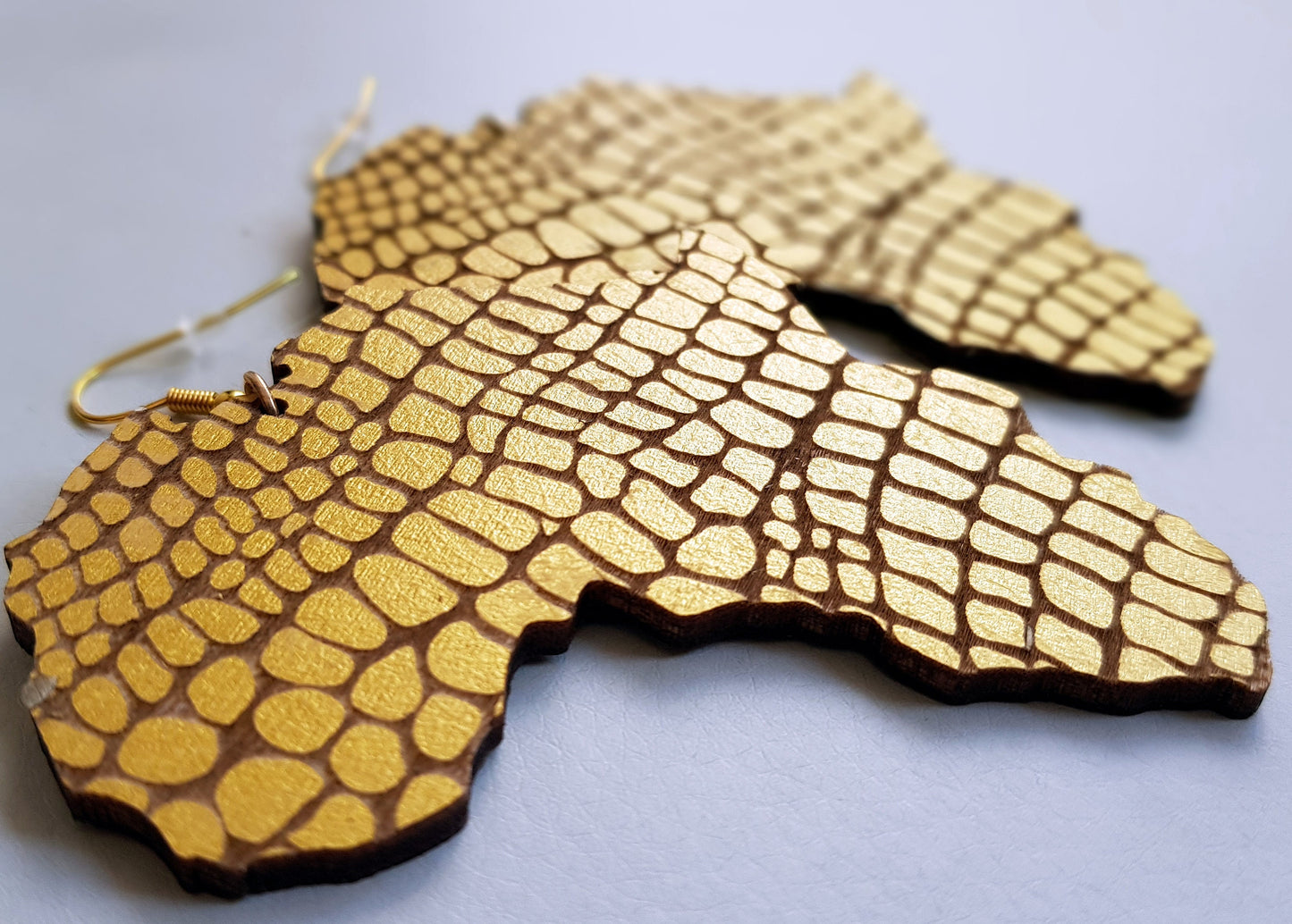 Africa wooden earrings with animal print, African map engraved snake pattern gold
