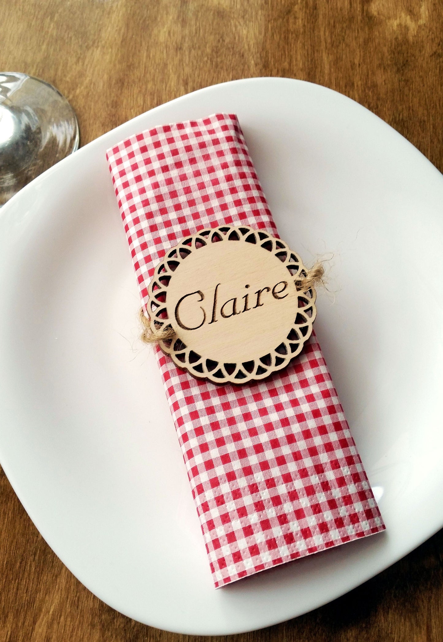 10 Wooden name place cards for wedding personalized napkin rings engraved 10 pieces