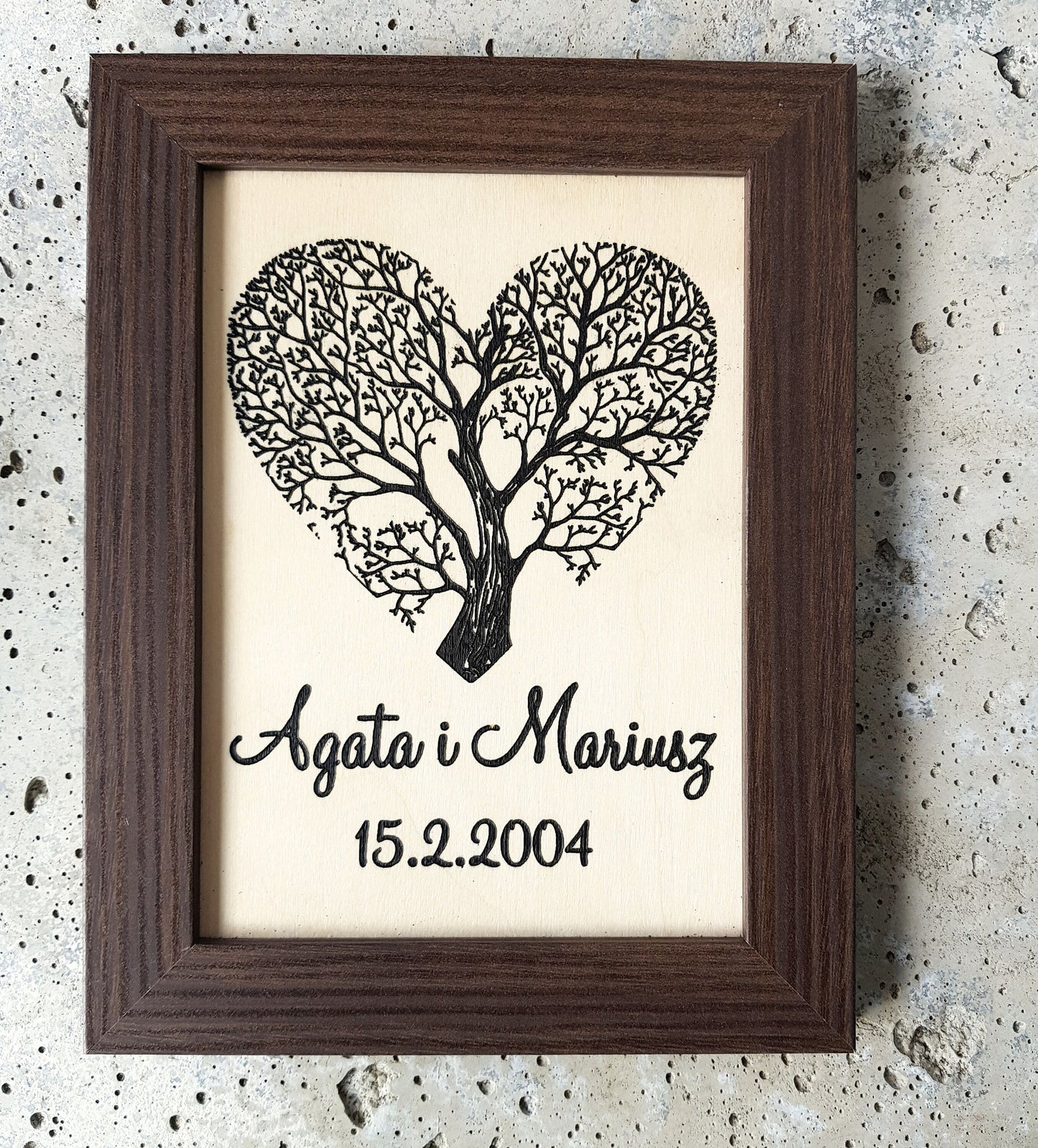 Personalized wooden plaque frame stand heart tree wedding anniversary names date
