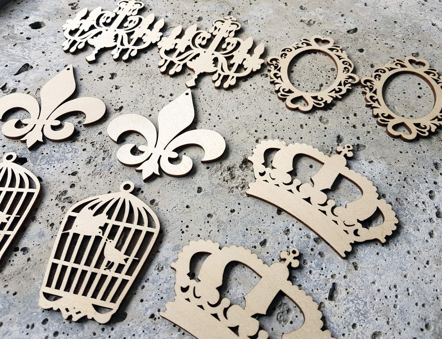 Wooden Christmas ornaments regency style natural wood crafts decoration 10 pieces wood laser cut