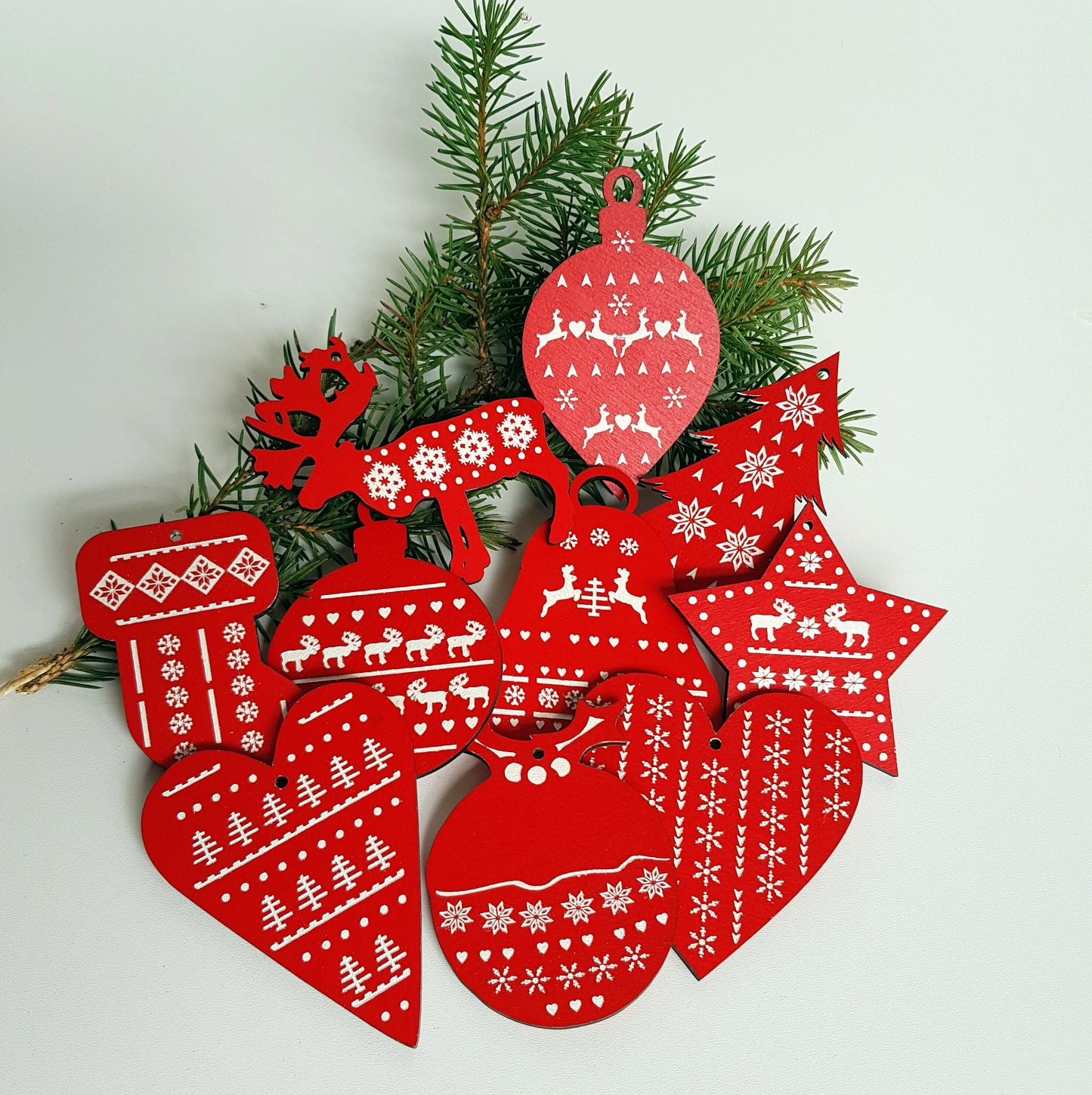 Wooden Christmas ornaments Nordic Scandi pattern hand painted wood crafts decoration 10 pieces wood laser cut