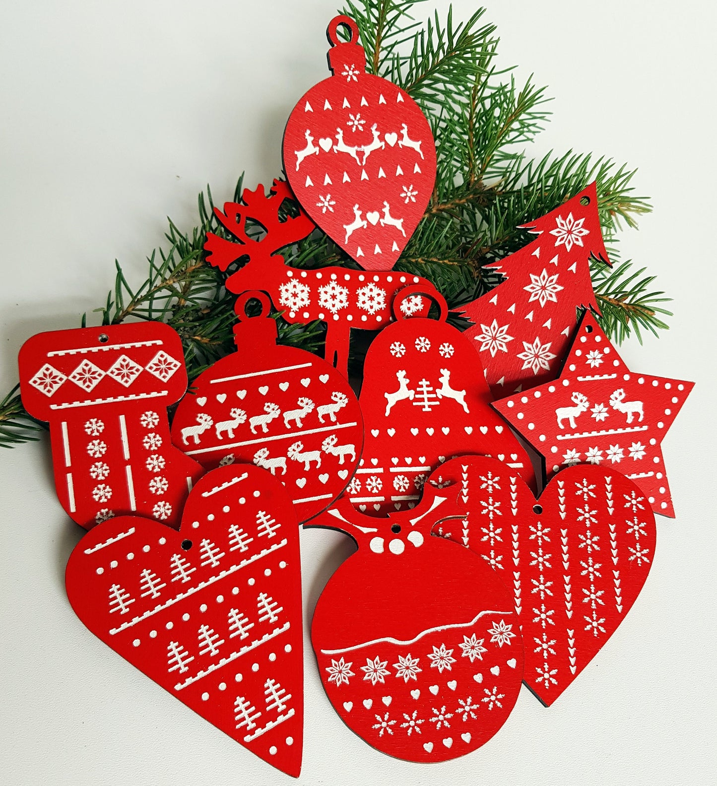 Wooden Christmas ornaments Nordic Scandi pattern hand painted wood crafts decoration 10 pieces wood laser cut